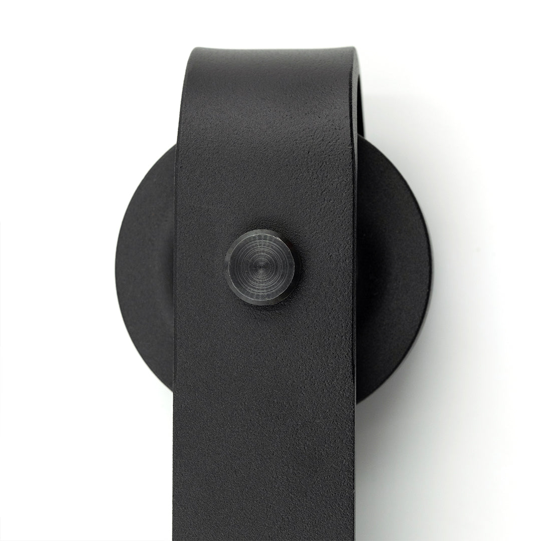 RealCraft Classic Flat Hanger closeup