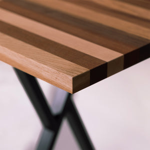 closeup photo of the corner of Palomino countertop