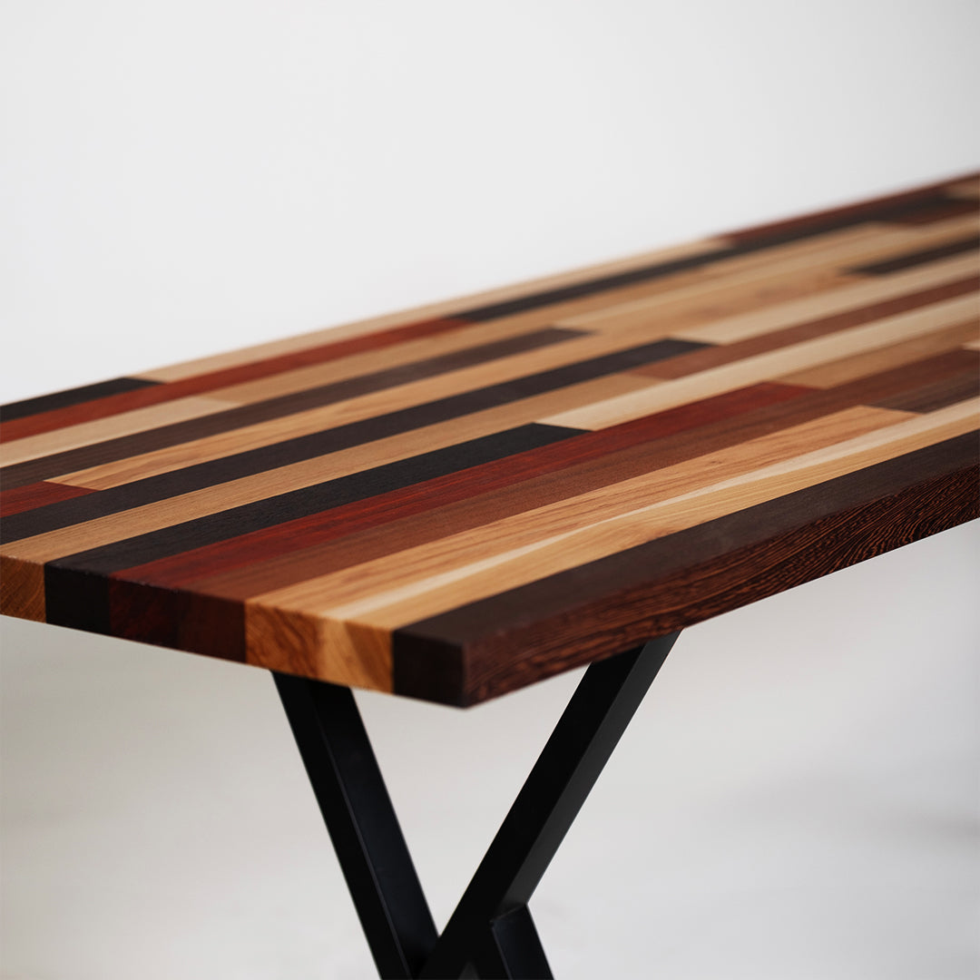 medium shot of corner of Palomino countertop