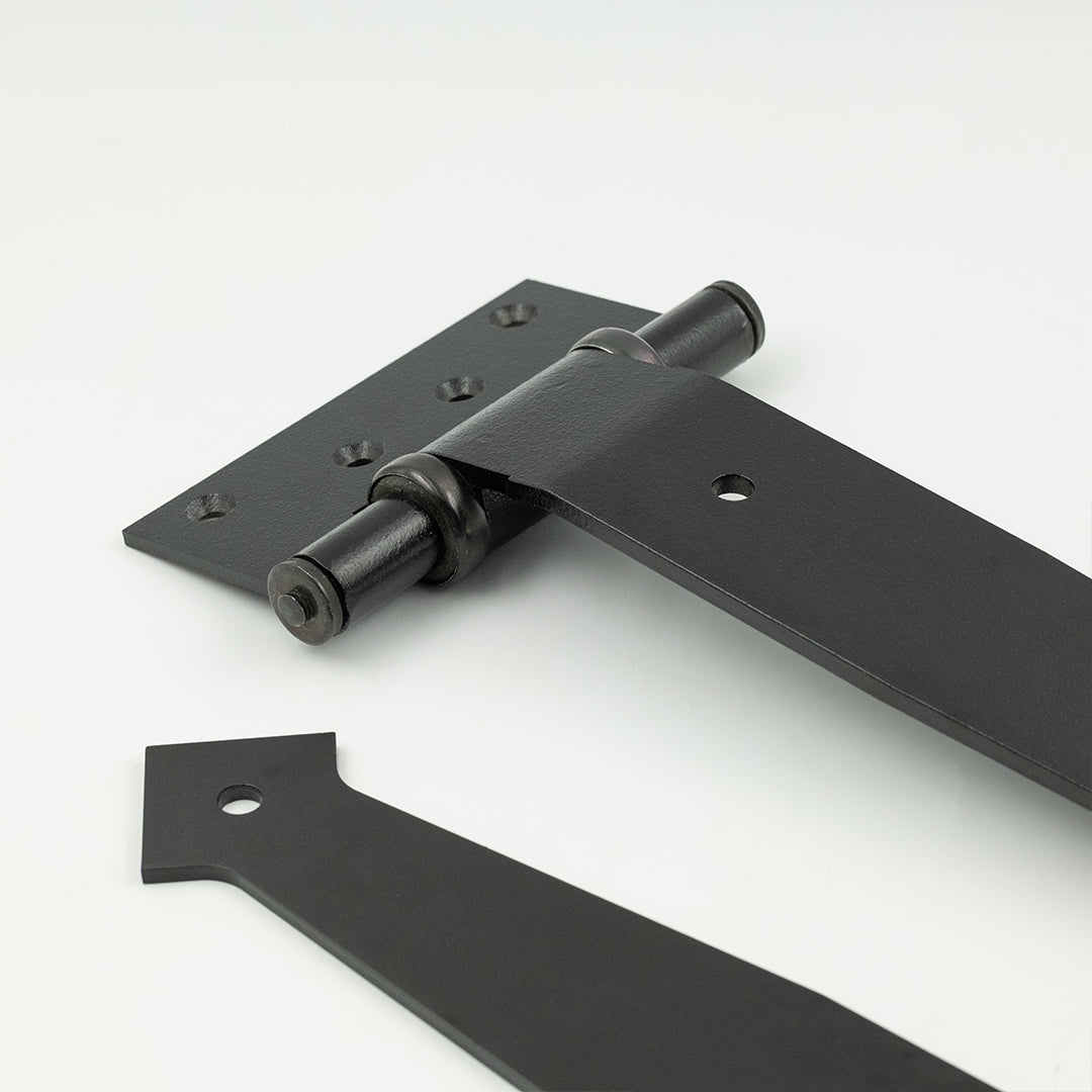 Diamond Strap Hinges